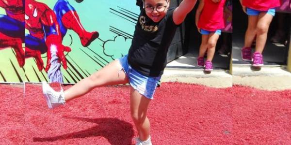 Private Individual party with exclusive use of park & pool Photo