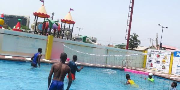 Family membership (half year) per family Photo